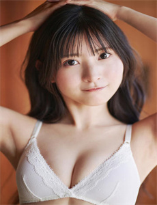 美女挨操
